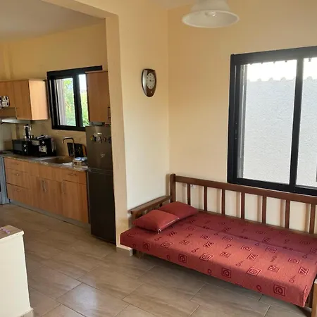 Vakantiehuis Paralia Karianis Sea View 2 Bedroom *